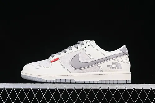 All Categories Nk SB Dunk Series Nk SB Dunk Low High-end Customized Low-top Sneakers Nk SB Dunk Low North Face Co-branded Beige Red Label Anniversary High-end Customized Low-top Casual Sneakers BB7518-015